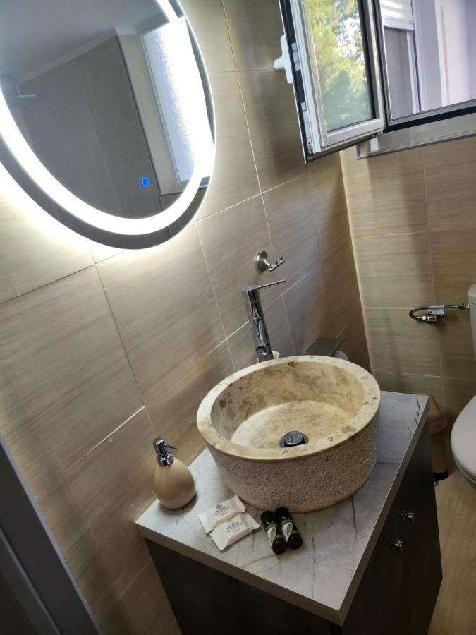 Small Luxury Apartment Anavyssos Dış mekan fotoğraf